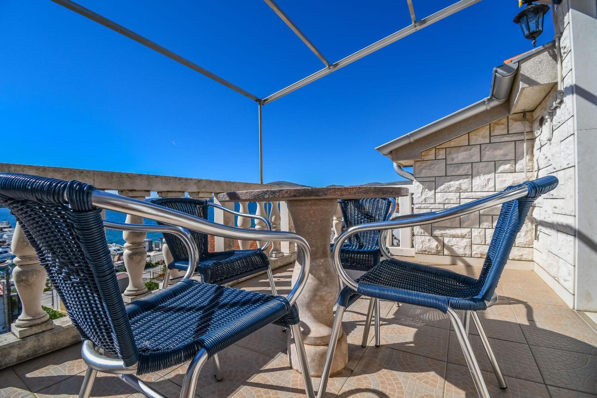 Apartments Anna Trogir Zewnętrze zdjęcie