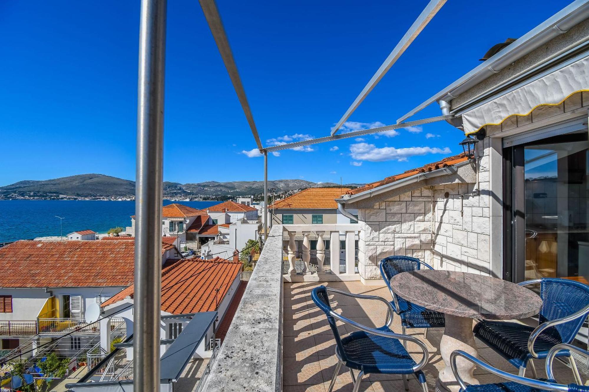 Apartments Anna Trogir Zewnętrze zdjęcie